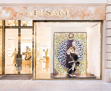 versace factory outlet online|versace private sale.